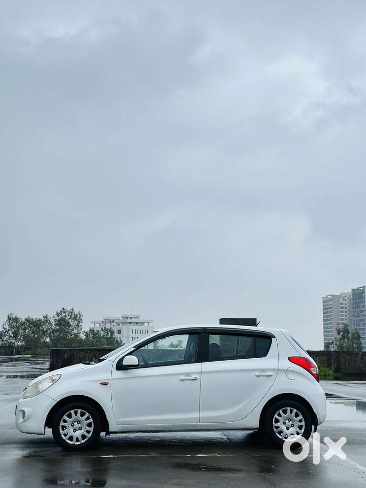 Hyundai I20 Magna, 2011, Petrol