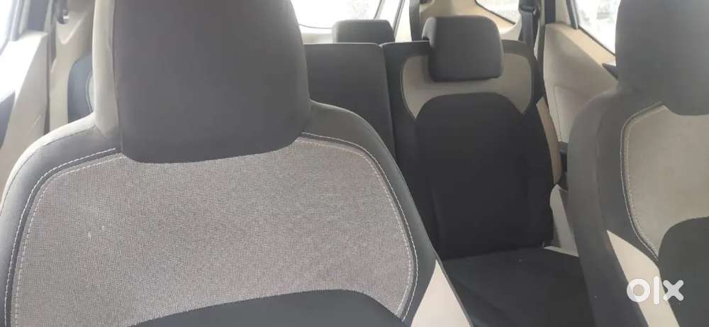 Renault Triber Rxl Amt 2023