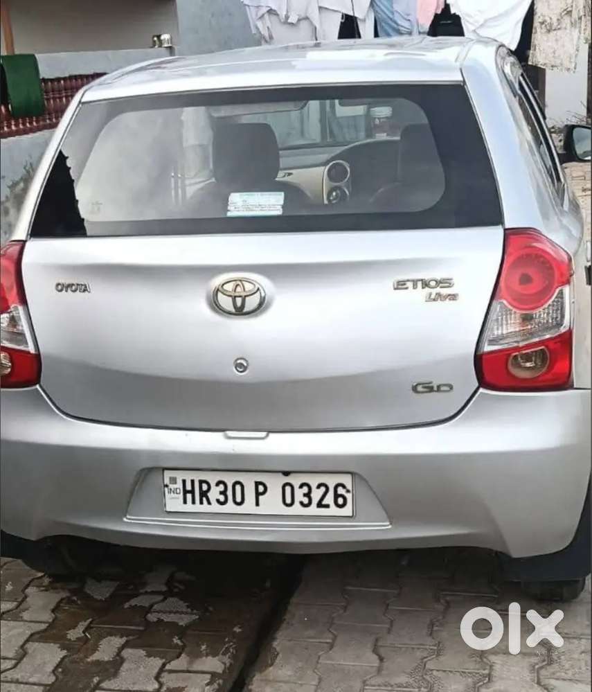 Toyota Etios Liva 2016