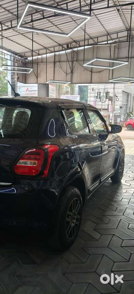 Maruti Suzuki Swift Lxi Optional-o, 2021, Petrol