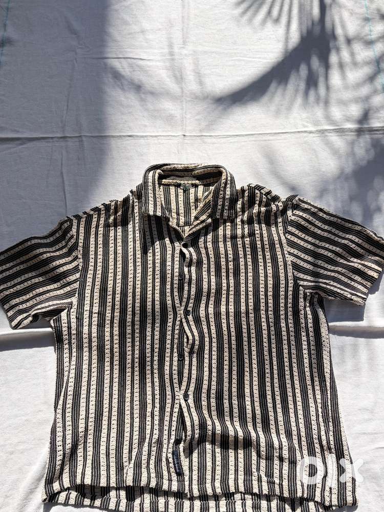 Branded Wardrobe Clearance Sale: Like New Shirts, T-Shirts & Jeans