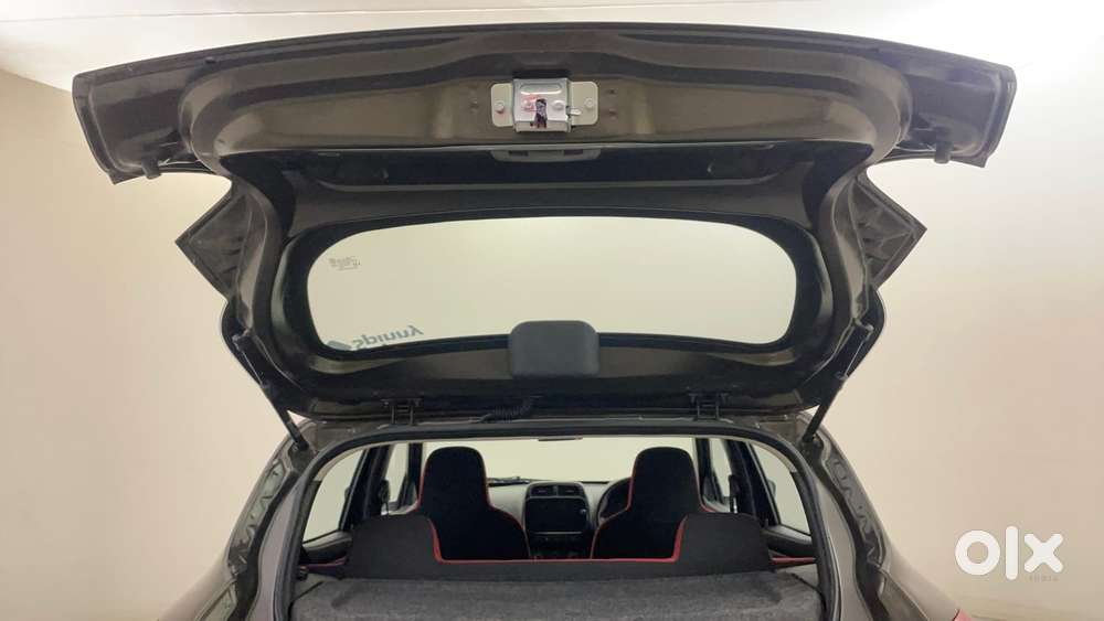 Renault Kwid 2019-ongoing 1.0 Rxt Amt (o), 2019, Petrol
