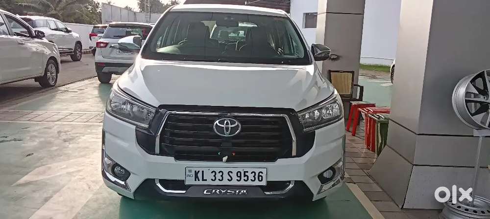 Toyota Innova Crysta 2.4 Diesel 2019