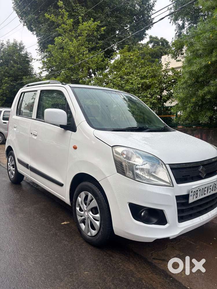 Maruti Suzuki Wagon R 1.0 Vxi (o), 2014, Petrol