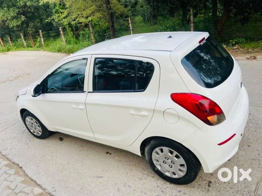 Hyundai I20 Magna 2013 Variant