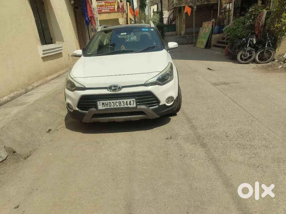 Hyundai I20 Active 2016 Petrol Well Maintained