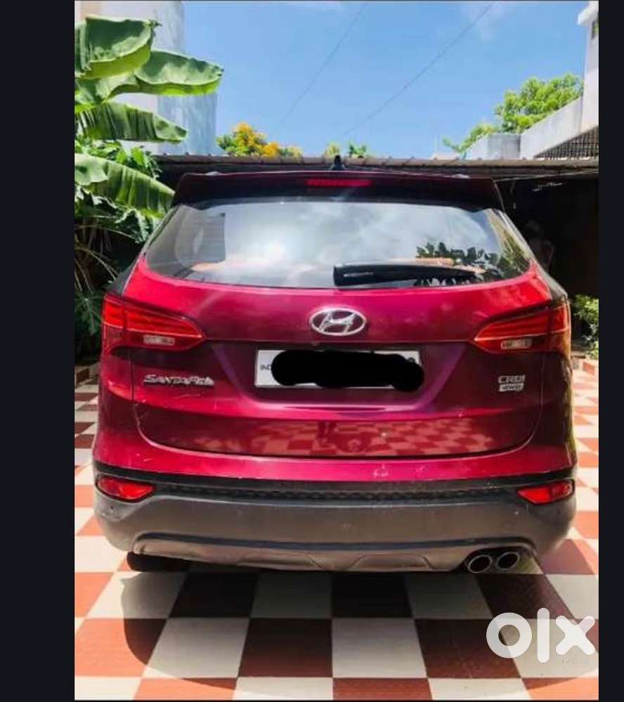 Hyundai Santa Fe 2016 Diesel Well Maintained