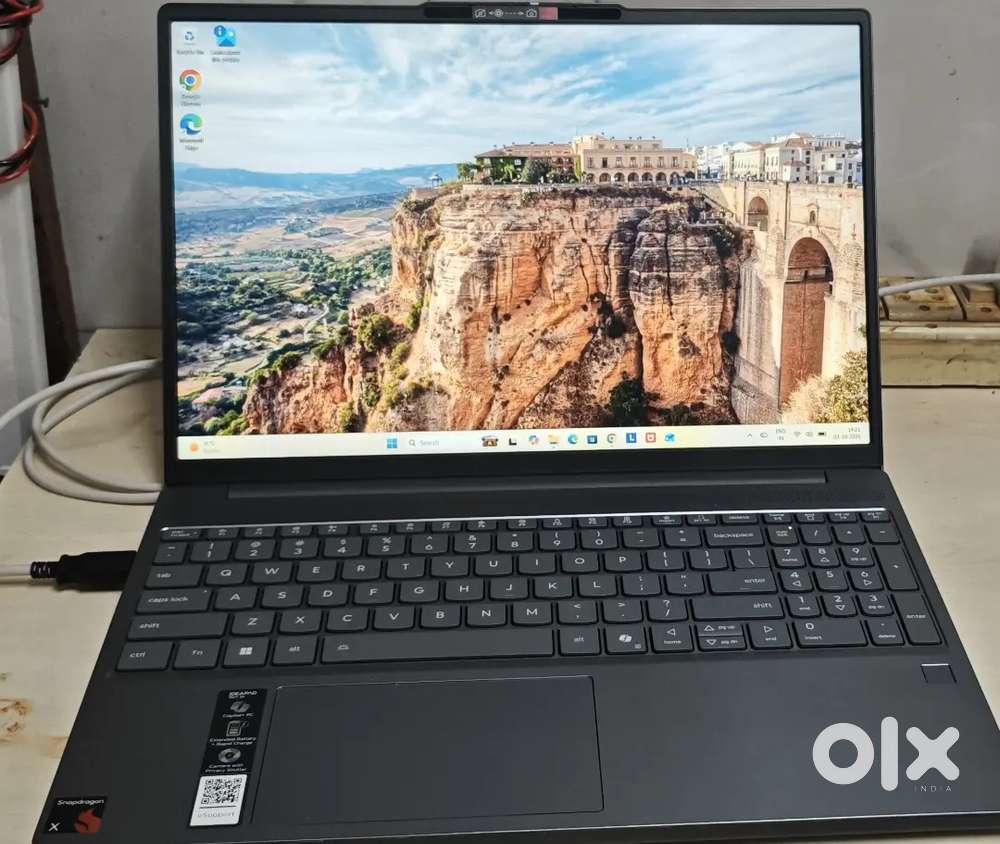 Lenovo ldeaPad Slim 3 with 1Yr ADP Snapdragon X
-(16 GB/1 TB SSD/Windo