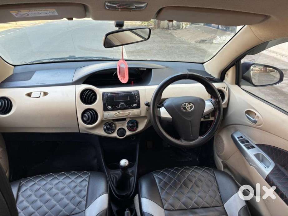 Toyota Etios Liva, 2018, Petrol