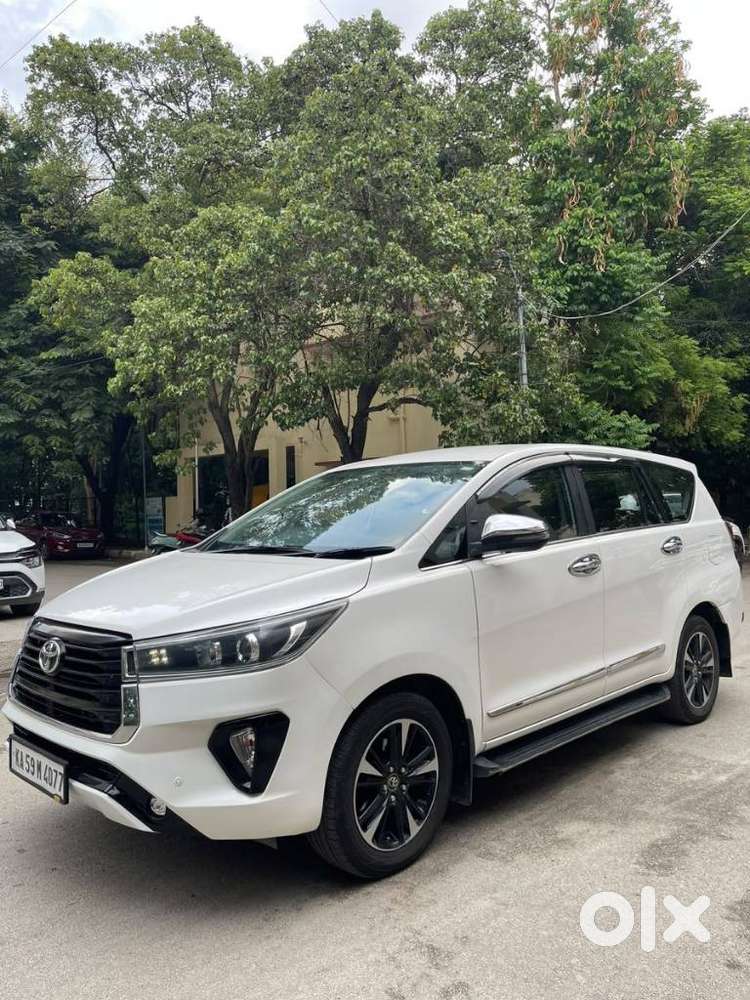 Toyota Innova Crysta 2.8z Automatic, 2019, Diesel