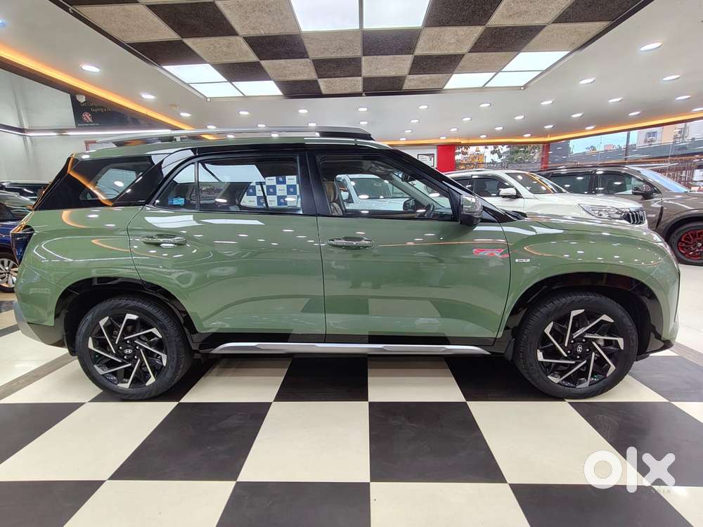 Hyundai Alcazar 2.0 Signature (o) Petrol At 7 Str, 2024, Petrol