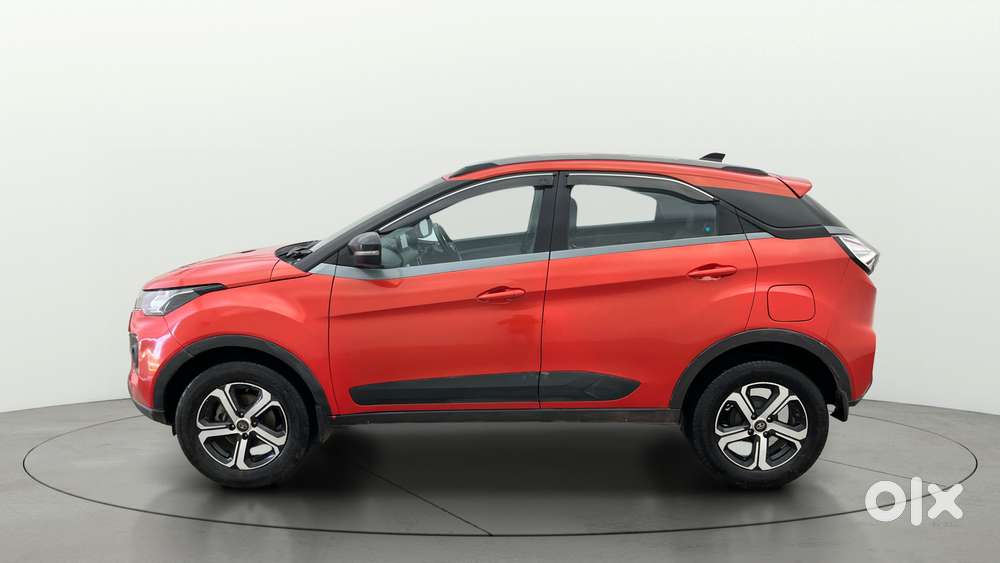 Tata Nexon 1.2 Revotron Xz Plus, 2022, Petrol
