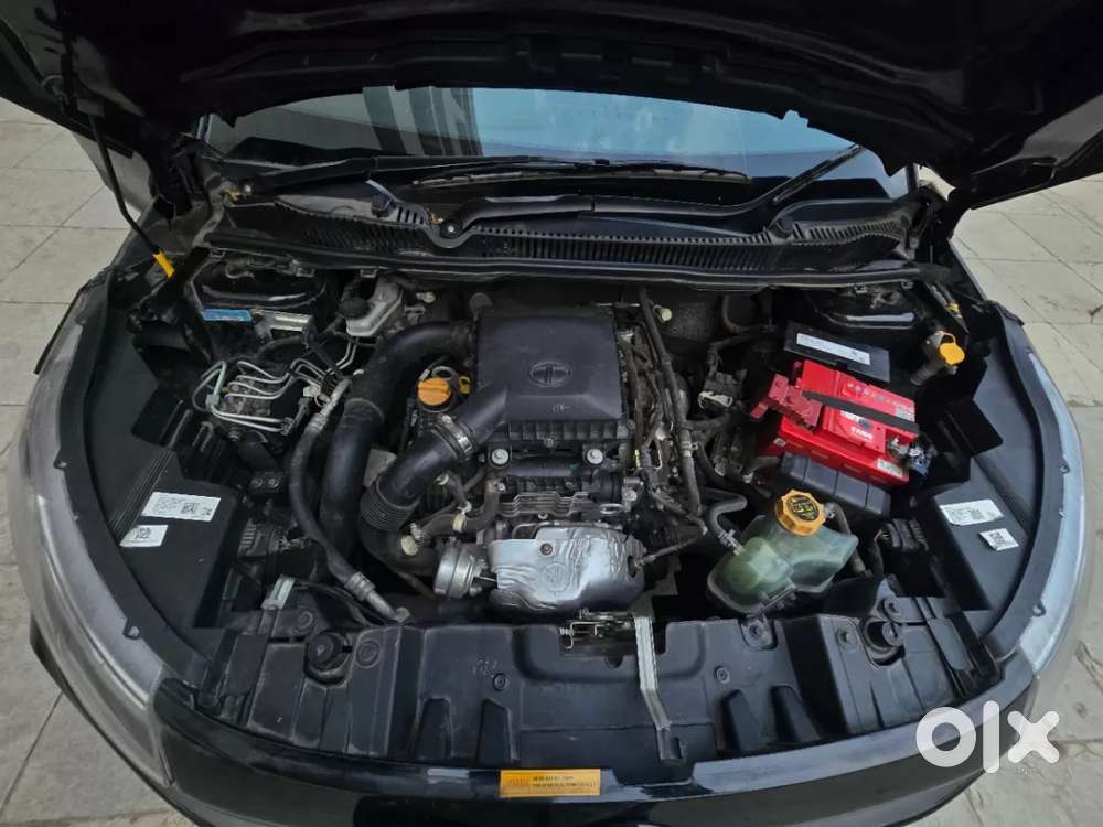 Tata Nexon 1.2 Revotron Xza Plus Hs Dark Edition, 2022, Petrol
