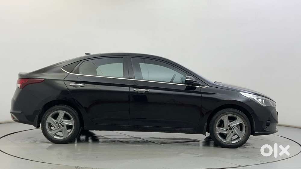 Hyundai Verna 1.5 Sx Ivt, 2021, Petrol