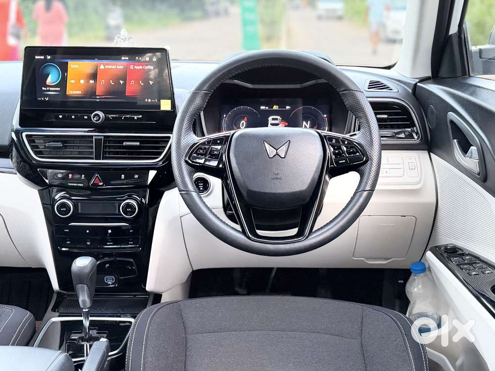 Mahindra Xuv 3xo Ax5 1.5 Diesel Autoshift Plus, 2025, Diesel
