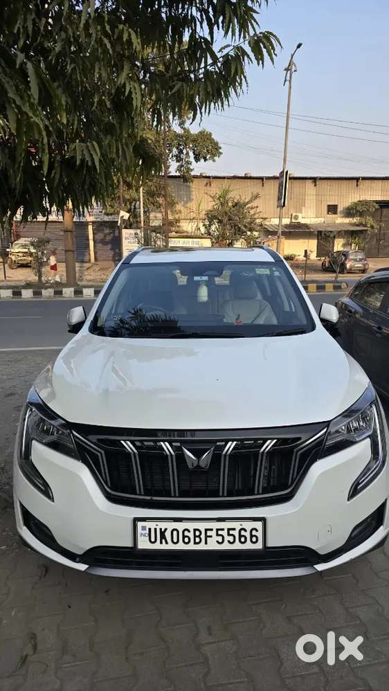 Mahindra Xuv700 2023 Petrol 31500 Km Driven