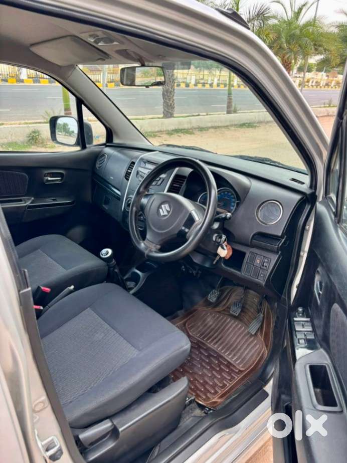 Maruti Suzuki Wagon R Vxi Minor Abs, 2013, Petrol