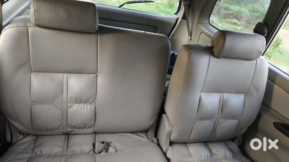 Toyota Innova 2014 Diesel Well Maintained