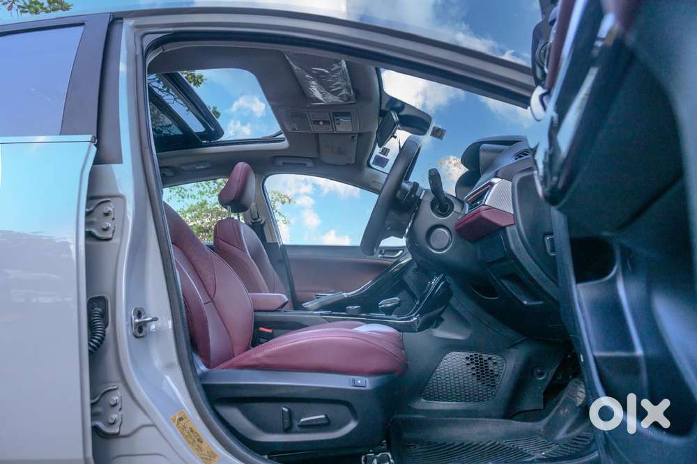 Tata Curvv Accomplished S 1.2 Revotron Petrol 7dca, 2025, Petrol