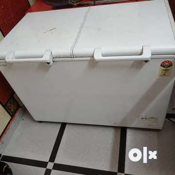 400 ltr deep freezer store power consumption