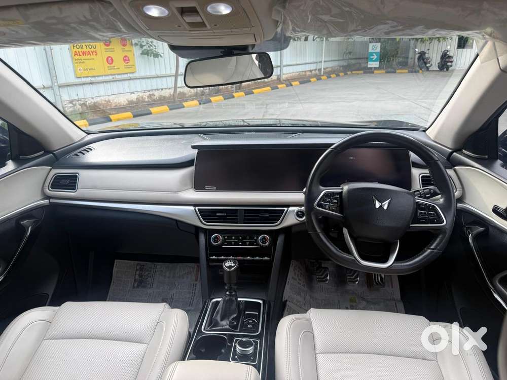 Mahindra Xuv700 2.2 Ax 7 Diesel Mt Str, 2023, Diesel