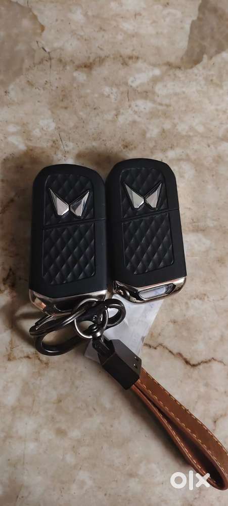 Mahindra Xuv300 W8 Option Diesel, 2022, Diesel