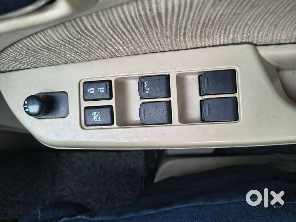 Maruti Suzuki Ertiga Vxi Abs, 2014, Petrol