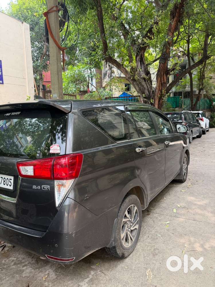 Toyota Innova Crysta Diesel 2021