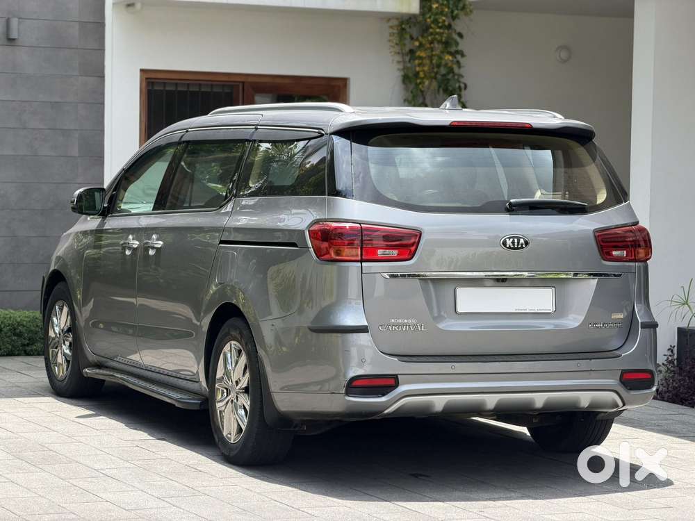 Kia Carnival Limousine Plus 7 Str, 2020, Diesel