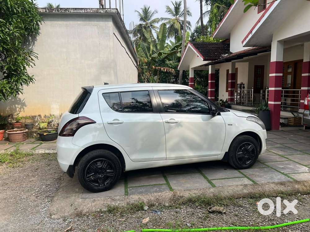 Maruti Suzuki Swift 2013 Diesel 103000 Km Driven