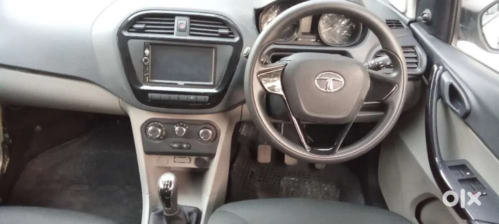 Tata Tiago Xe, 2018, Petrol