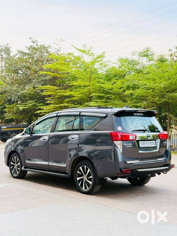 Toyota Innova Crysta [2020-ongoing] 2.4 Zx 7 Str, 2021, Diesel