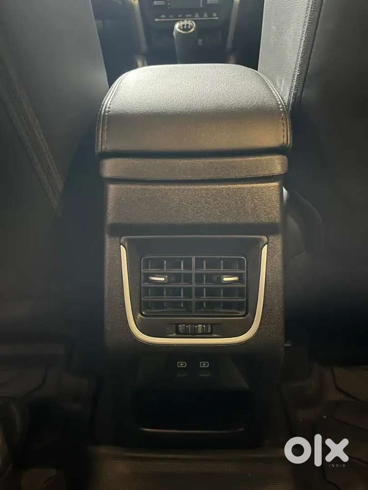 Maruti Suzuki Vitara Hybrid 2026 Manual