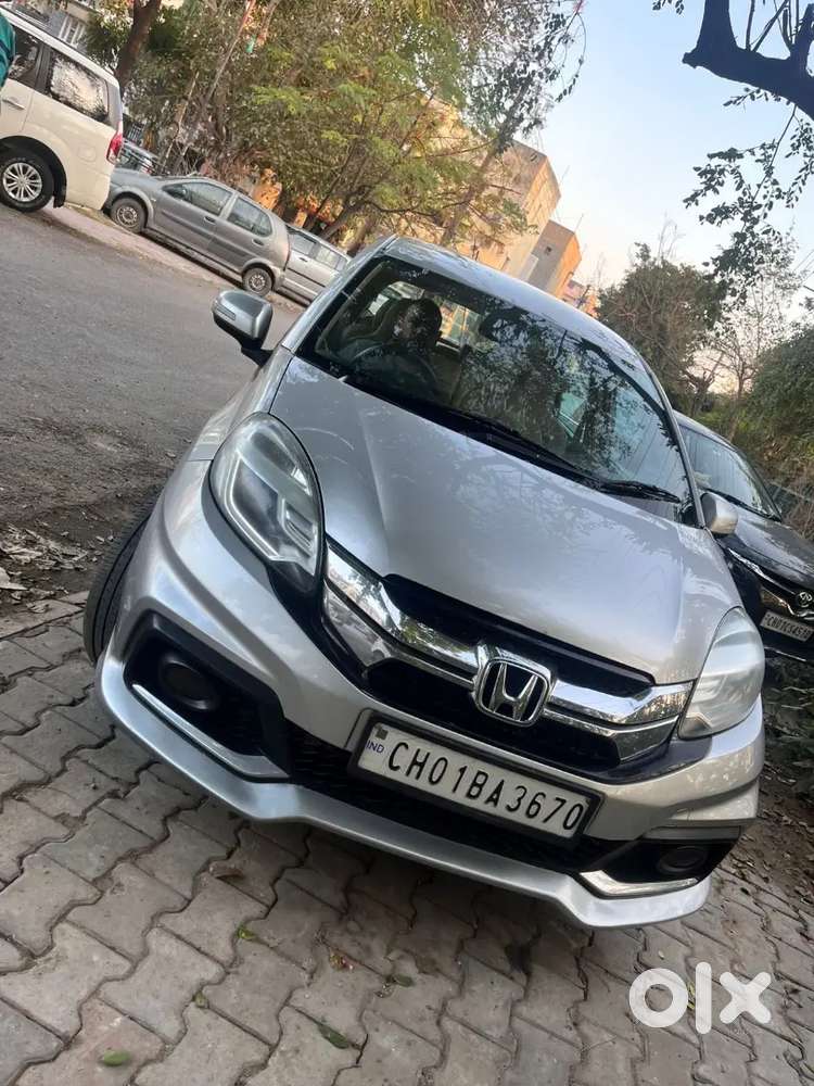 Honda Mobilio 1.5 Rs For Sale