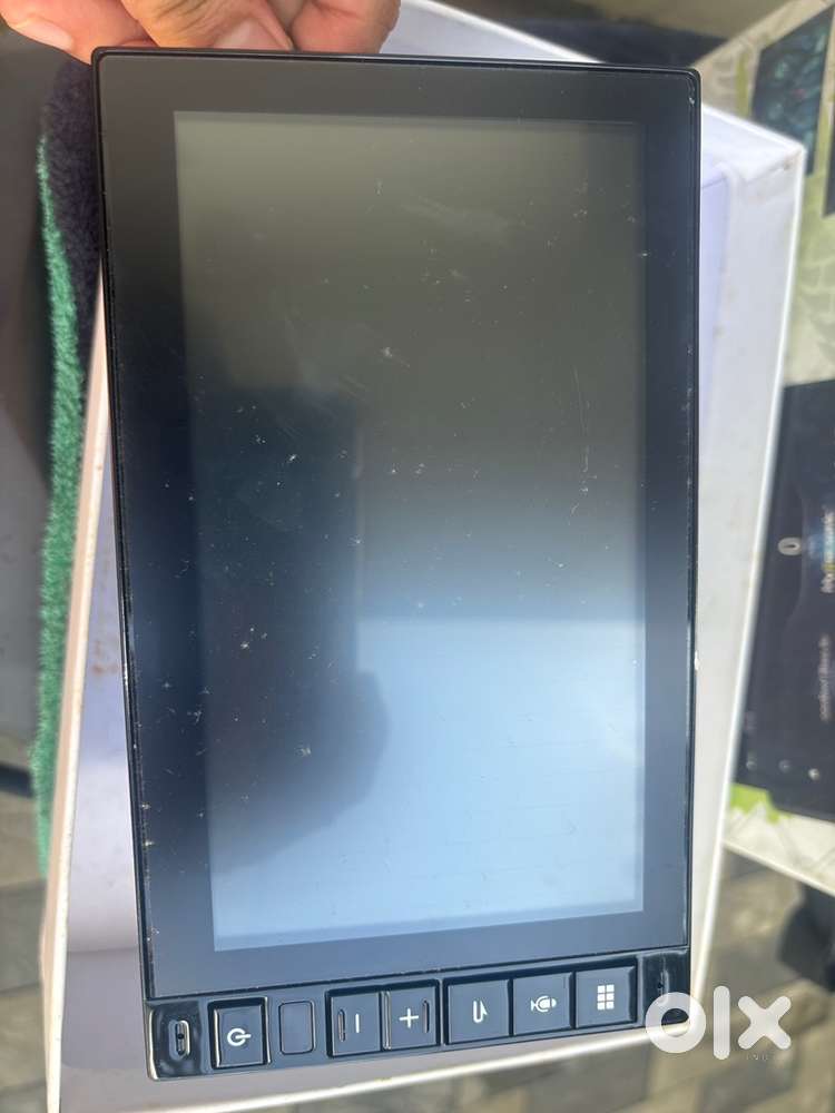 Honda amaze genuine audio display 1 month used