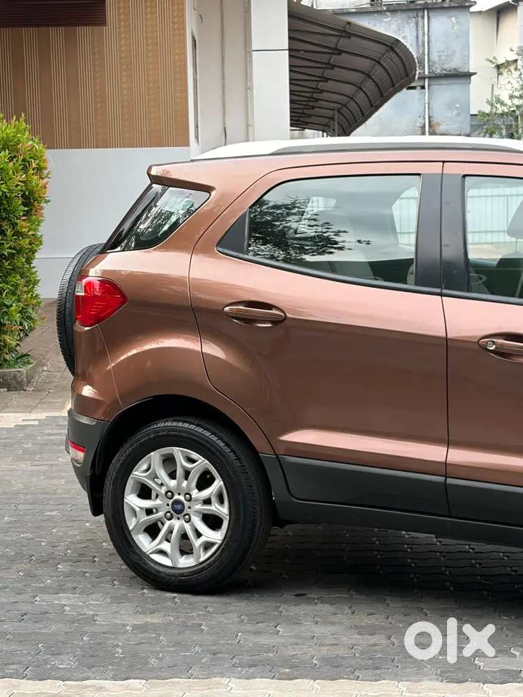 Ford Ecosport 2017 Titanium Plus Automatic Petrol Well Maintained Car