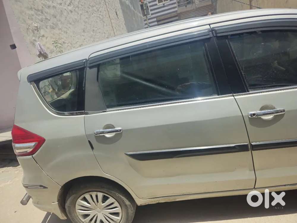 Maruti Suzuki Ertiga 2013