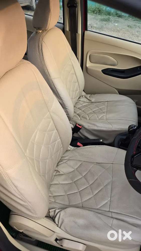 Ford Aspire Titatinium Blu 2017