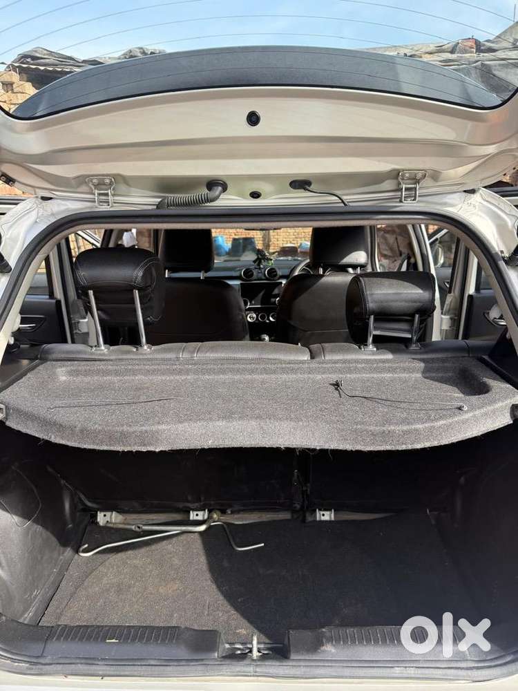 Maruti Suzuki Swift Zxi October 2020 Petrol Well Maintained