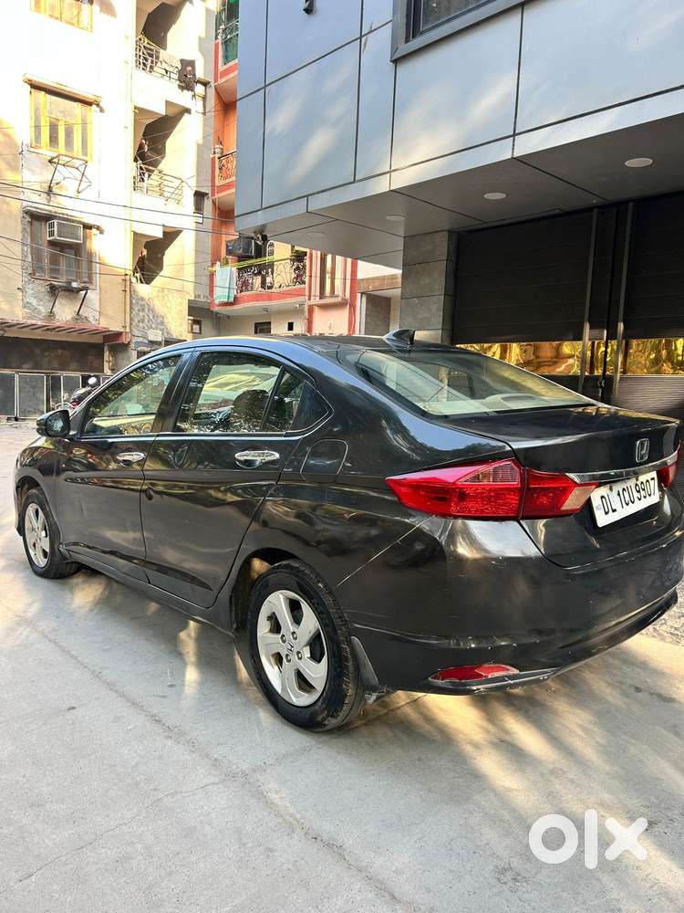 Honda City 1.5 V 4th Gen I-vtec Mt, 2016, Petrol