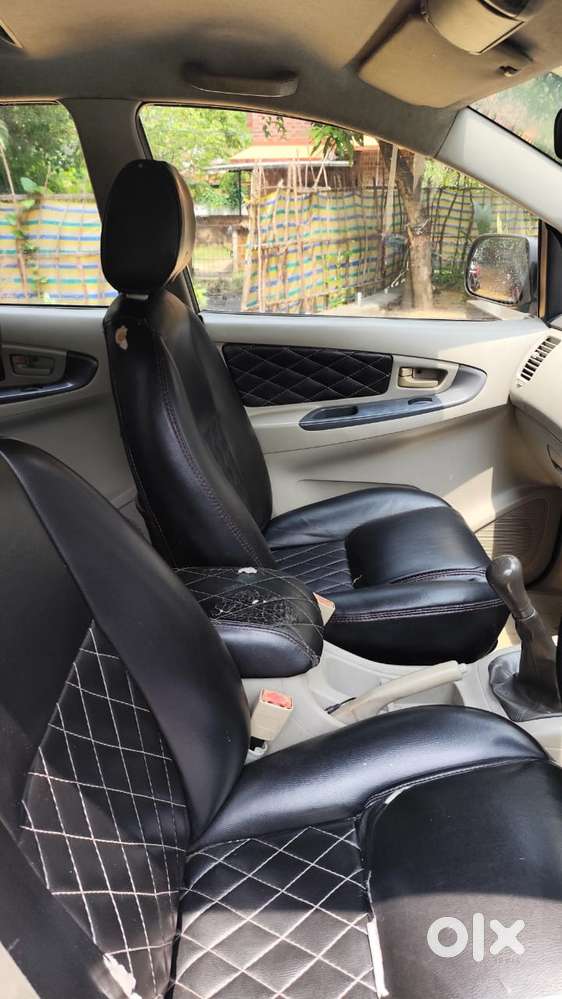 Toyota Innova 2.5 G (diesel) 7 Seater, 2010, Diesel