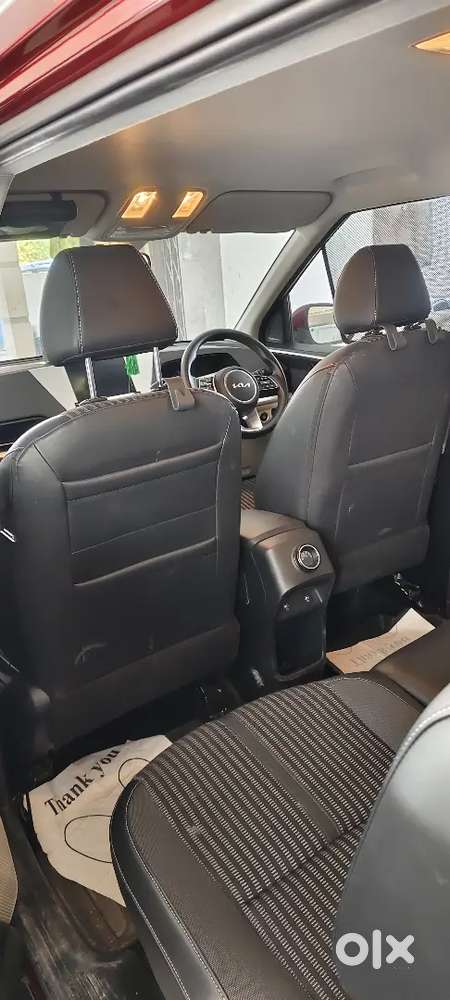 Kia Carens 2022 Petrol Well Maintained, 9500kms Driven, Used By Doctor