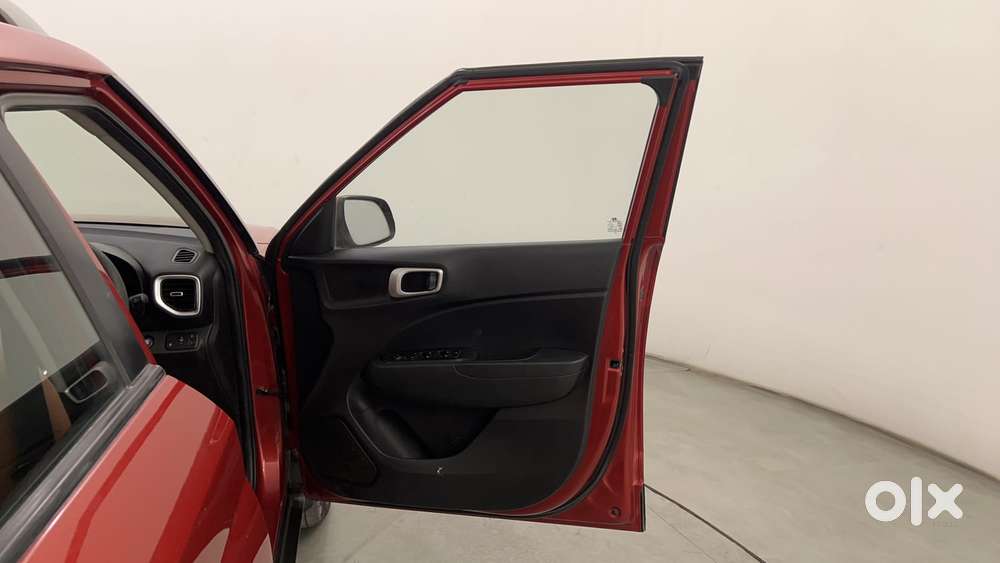 Hyundai Venue Sx Plus Turbo Dct, 2019, Petrol