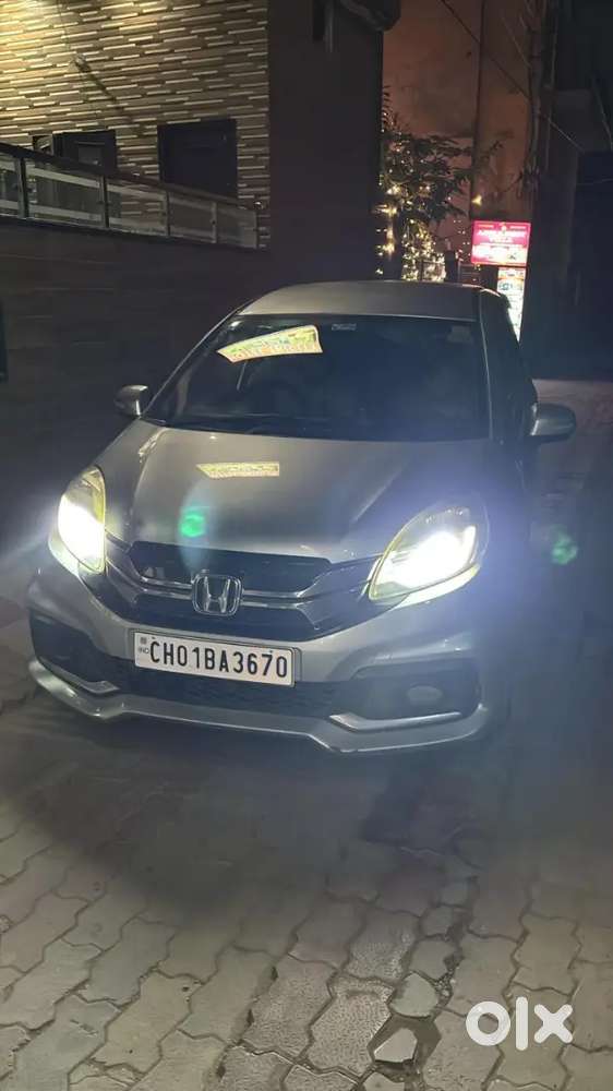 Honda Mobilio 1.5 Rs For Sale
