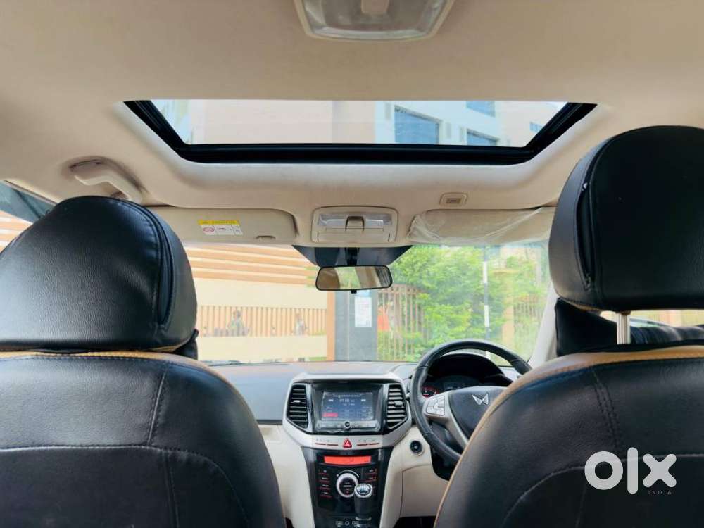 Mahindra Xuv300 W8 Option Diesel, 2023, Diesel