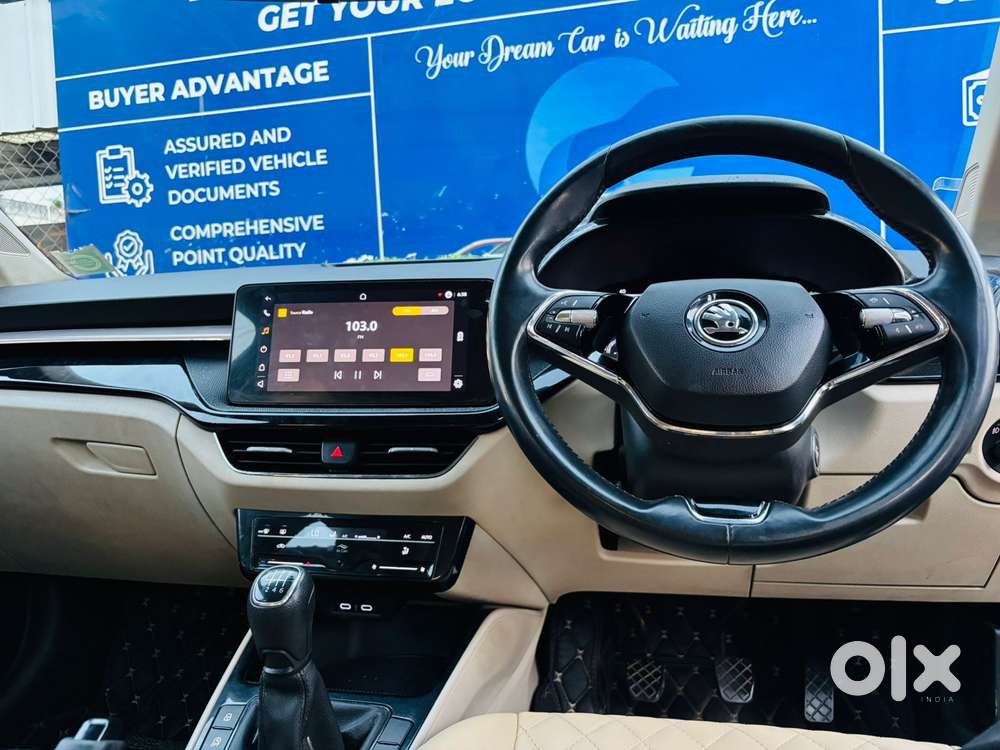 Skoda Slavia 1.0 Ambition Tsi, 2022, Petrol
