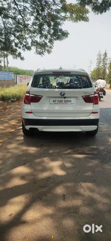 Bmw X3 Diesel 2013 Giving Good Mileage Of 19kmpl And Maintained Well