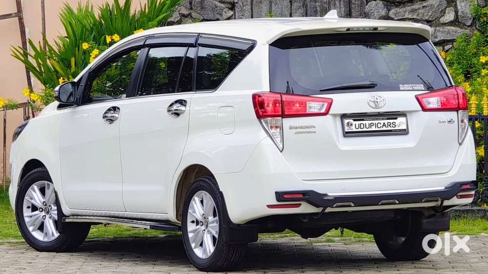 Toyota Innova Crysta 2.8 Z, 2017, Diesel