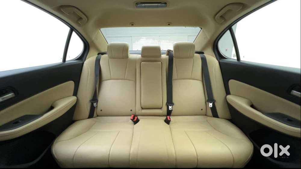 Honda City 1.5 Zx Cvt I-vtec, 2023, Petrol