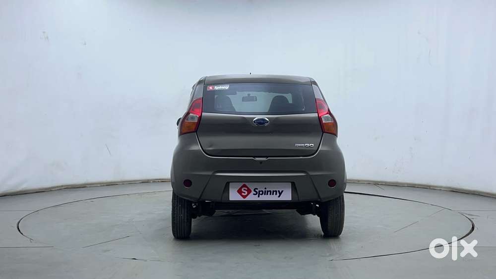 Datsun Redigo T Option, 2016, Petrol